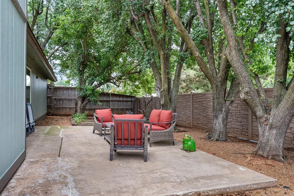 Photo 27 — 12221 Cork Road, Oklahoma City, OK 73162