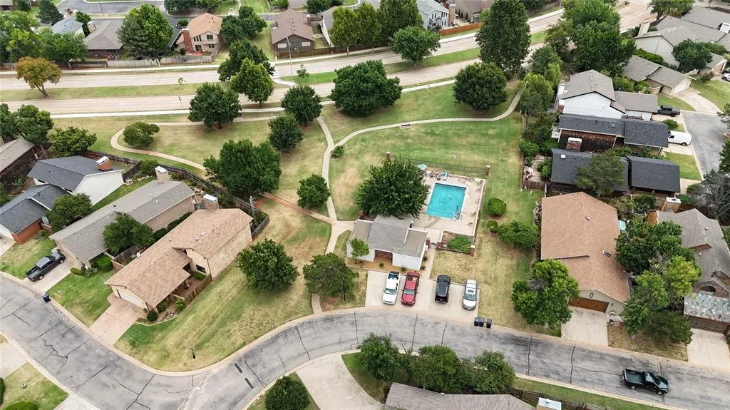 Photo 36 — 12221 Cork Road, Oklahoma City, OK 73162