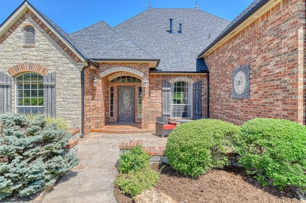 Photo 4 — 5008 Kennington Lane, Oklahoma City, OK 73150