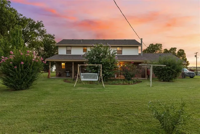 Photo 3 — 318 S Adams Street, Pocasset, OK 73079