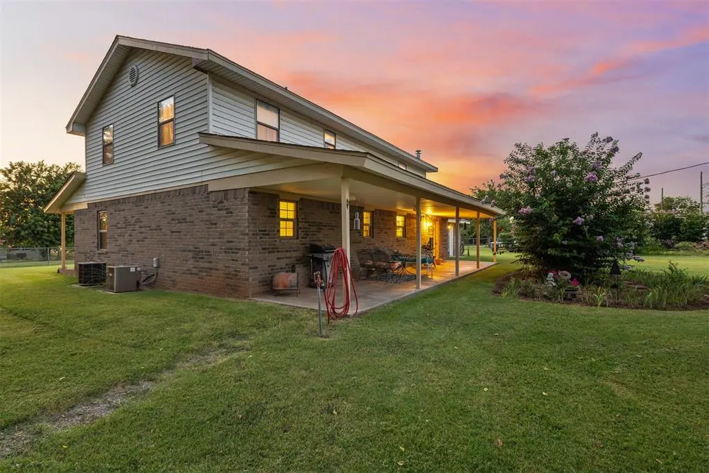Photo 16 — 318 S Adams Street, Pocasset, OK 73079