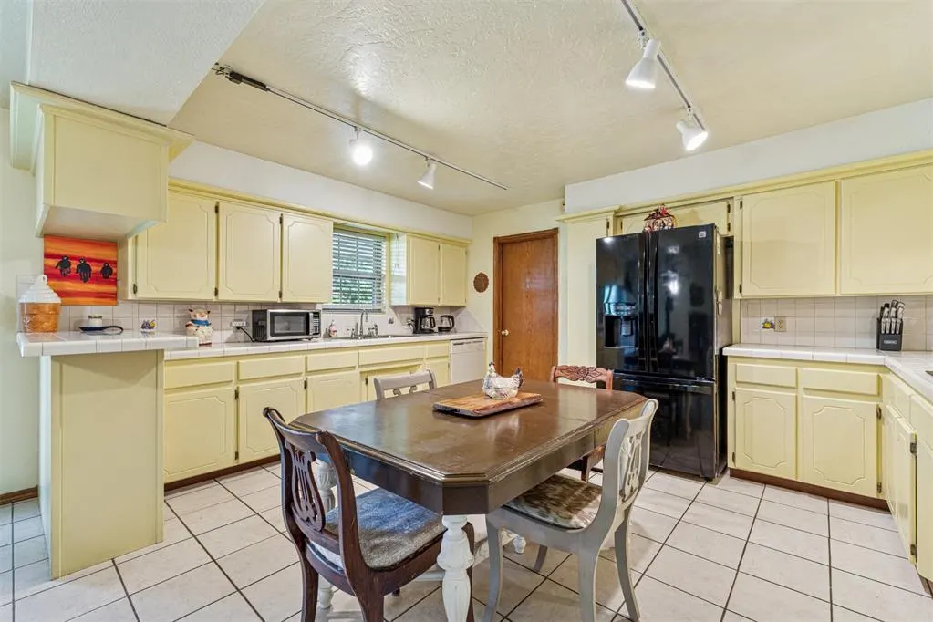 Photo 28 — 318 S Adams Street, Pocasset, OK 73079
