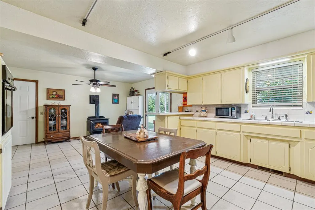 Photo 32 — 318 S Adams Street, Pocasset, OK 73079
