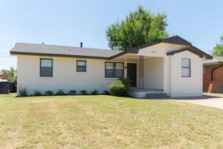 Sold home at 1312 SW 61 Street
