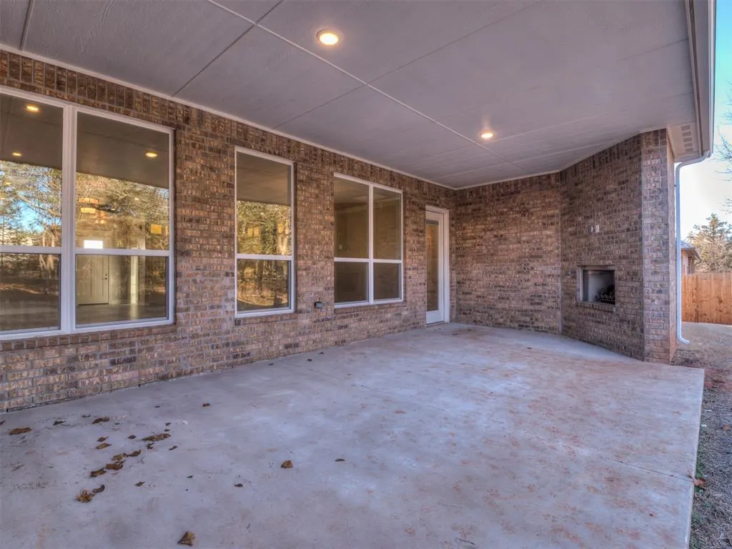 Photo 33 — 2425 RUMBLE Lane, Edmond, OK 73034