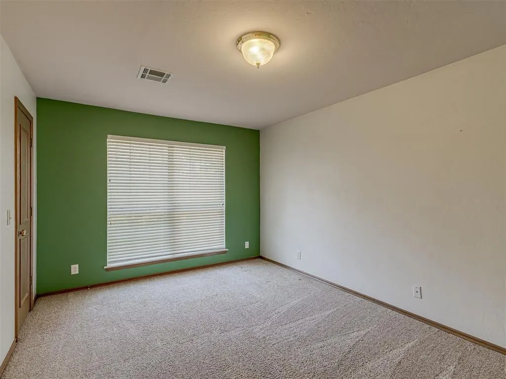 Photo 9 — 509 S Santa Fe Avenue 164, Edmond, OK 73003