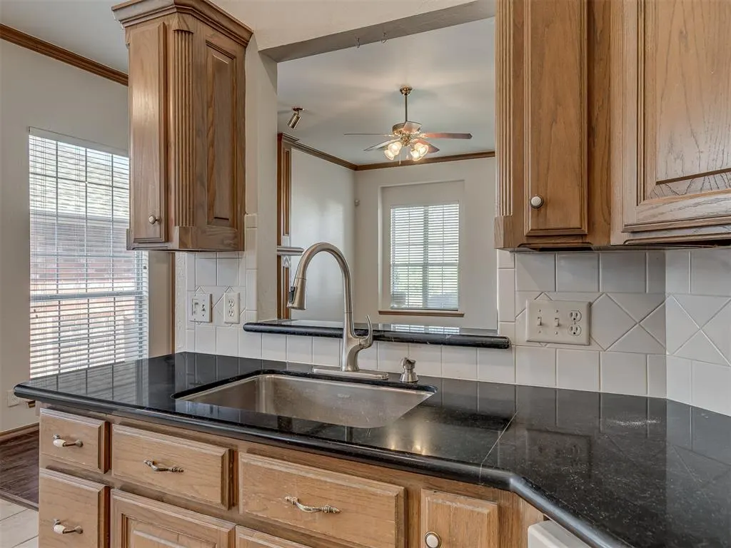Photo 19 — 509 S Santa Fe Avenue 164, Edmond, OK 73003