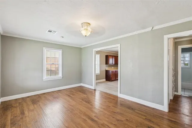 Photo 4 — 503 E Indian Drive, Midwest City, OK 73110