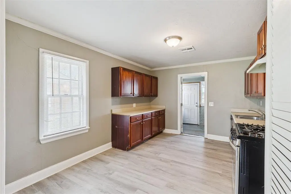 Photo 6 — 503 E Indian Drive, Midwest City, OK 73110