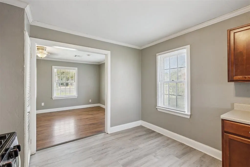 Photo 9 — 503 E Indian Drive, Midwest City, OK 73110