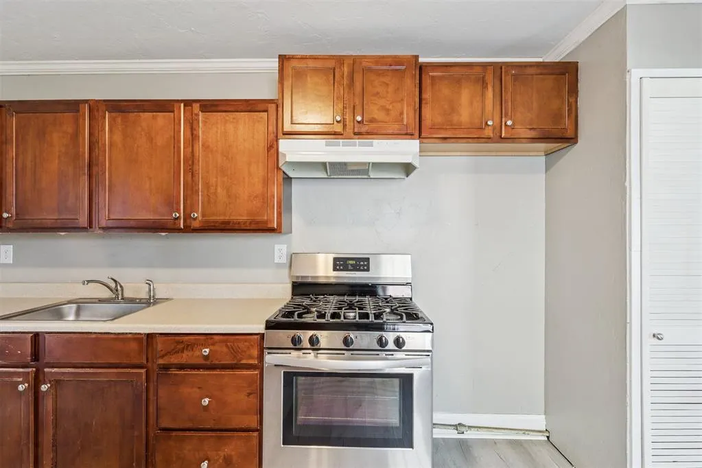 Photo 13 — 503 E Indian Drive, Midwest City, OK 73110
