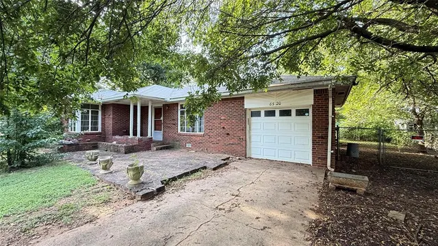 Front exterior — 8520 NE 28th Street, Spencer, OK 73084
