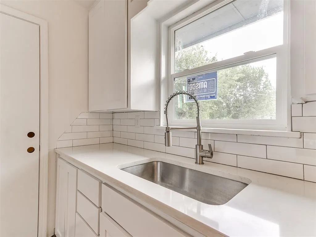 Photo 13 — 4112 N Sterling Avenue, Oklahoma City, OK 73122