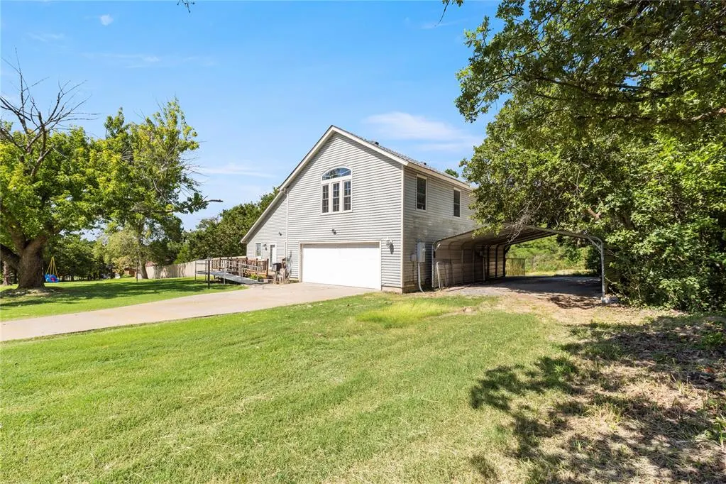 Photo 3 — 3309 Oakbriar Drive, Choctaw, OK 73020
