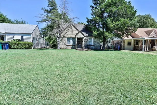Front exterior — 4208 S Harvey Avenue, Oklahoma City, OK 73109