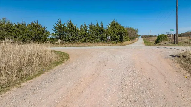 Photo 6 — 86th Street, Perkins, OK 74059