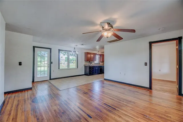 Photo 7 — 7701 Pearl Street, Oklahoma City, OK 73097