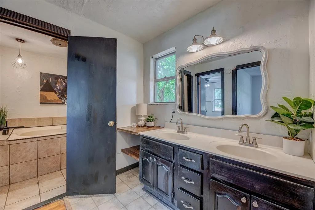 Photo 32 — 7701 Pearl Street, Oklahoma City, OK 73097