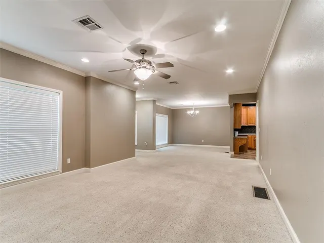 Photo 5 — 4604 N Peniel Avenue, Bethany, OK 73008