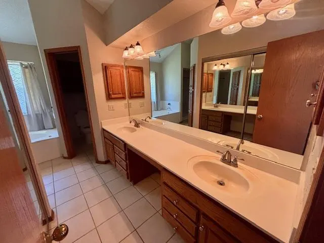 Photo 24 — 1716 Glacier Lane, Edmond, OK 73003