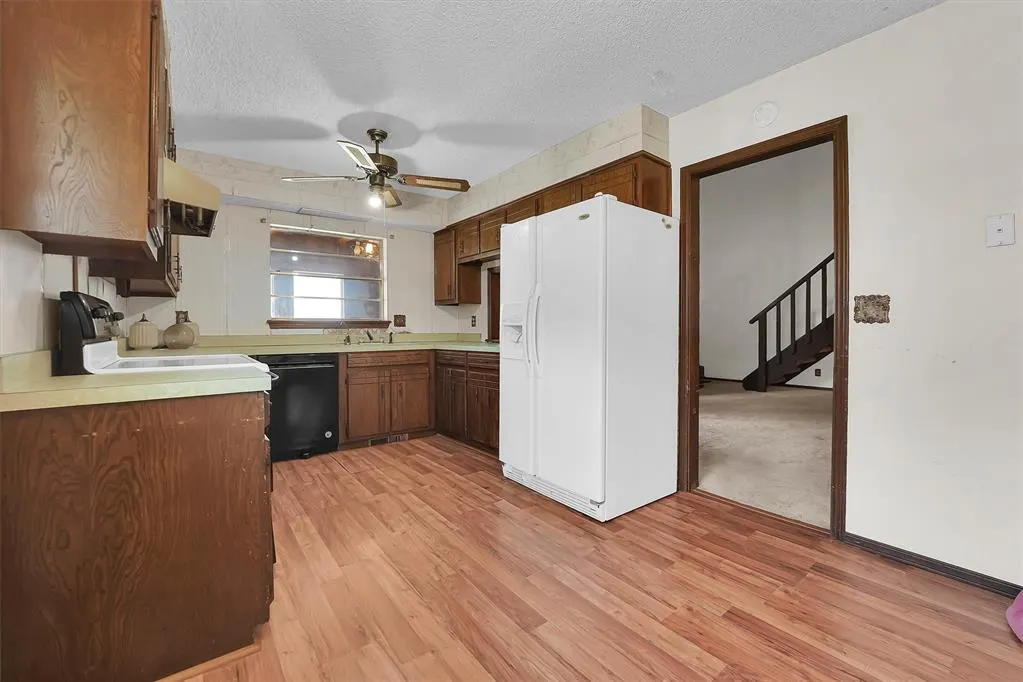 Photo 7 — 200 W Quail Drive, Cordell, OK 73632
