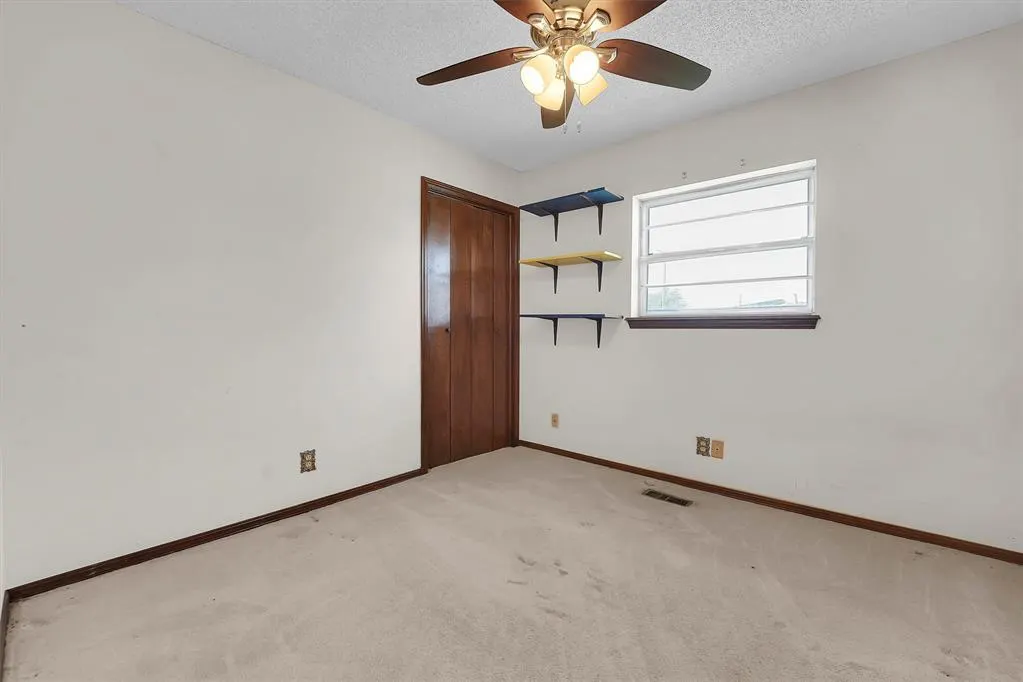 Photo 16 — 200 W Quail Drive, Cordell, OK 73632