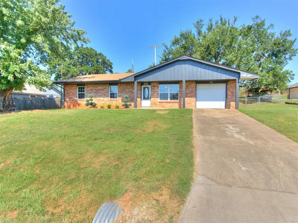 Photo 2 — 216 N Cedar Street, Luther, OK 73054