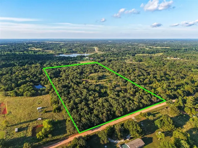 Front exterior — 000 Acme Road, Macomb, OK 74852