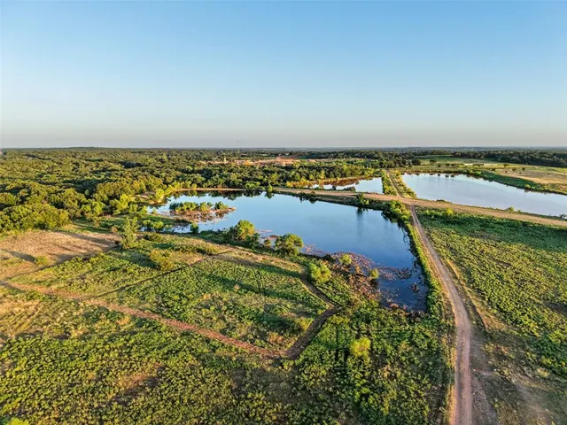Photo 5 — 000 Tooley Road, Asher, OK 74826