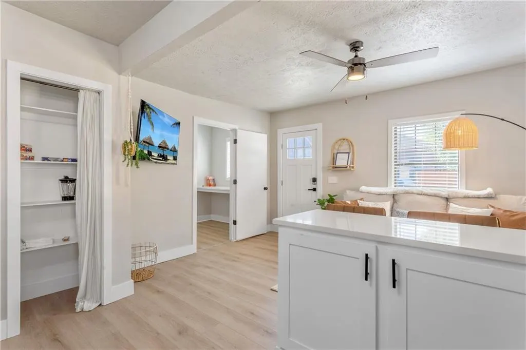 Photo 3 — 3111 N Shartel Avenue 3111 & 3113, Oklahoma City, OK 73118