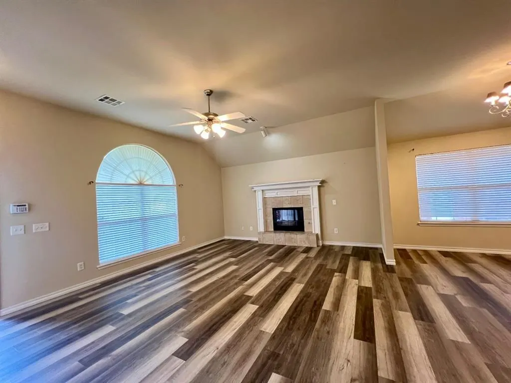 Photo 7 — 2205 SW 93rd Street, Oklahoma City, OK 73159