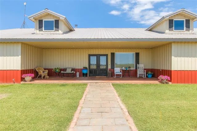Photo 8 — 950511 S 3310 Road, Wellston, OK 74881