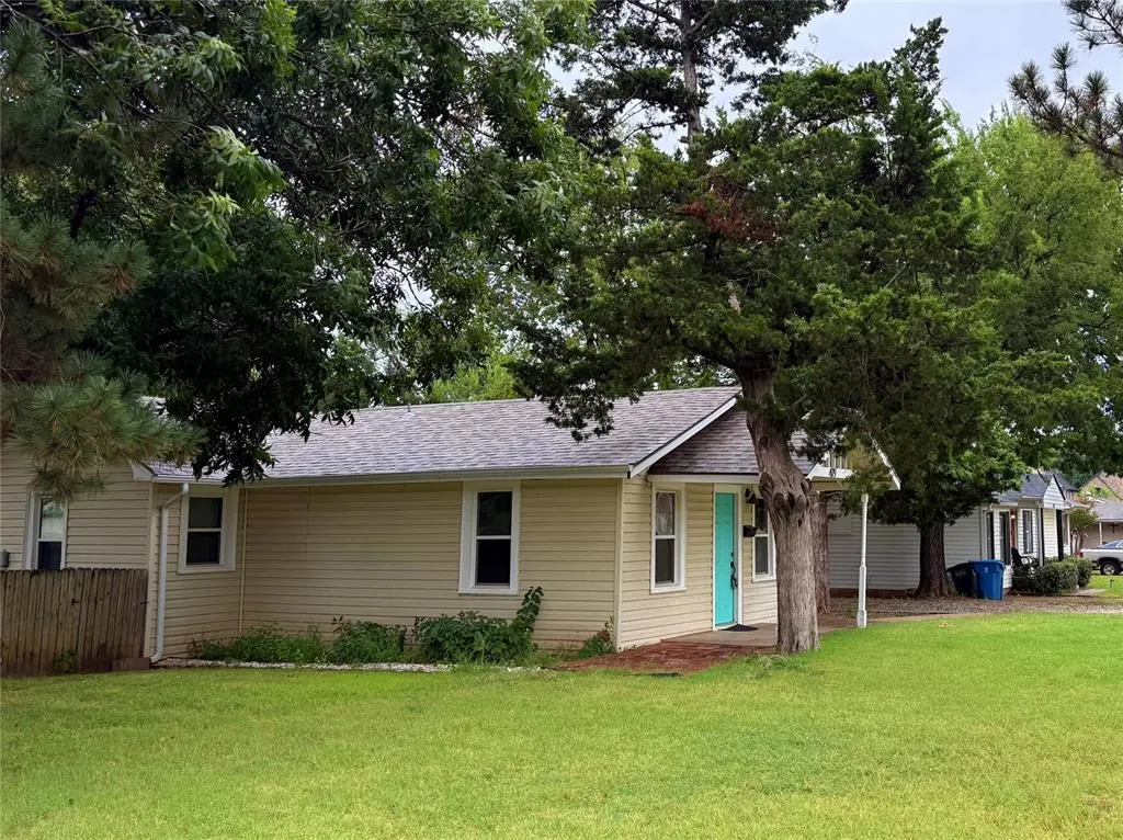 Photo 4 — 429 W Main Street, Edmond, OK 73003