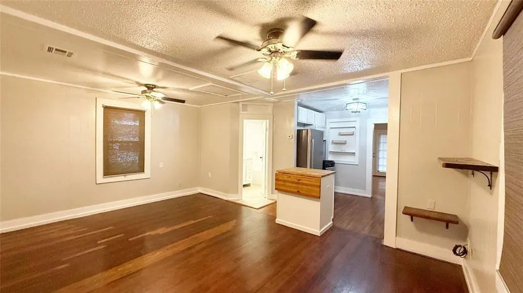 Photo 12 — 429 W Main Street, Edmond, OK 73003
