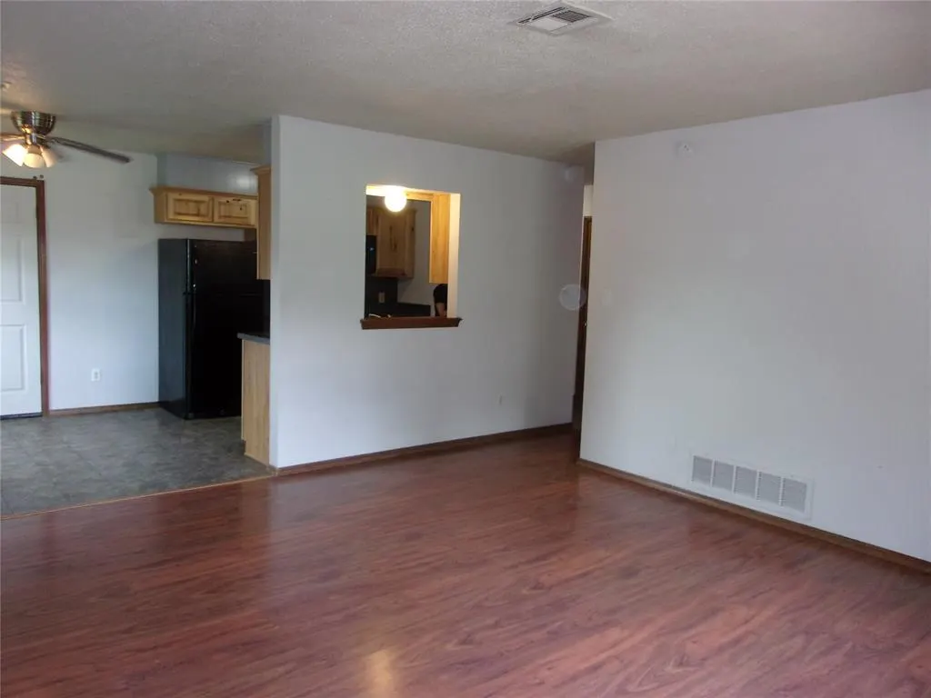 Photo 8 — 113 Hardesty Drive, Shawnee, OK 74804