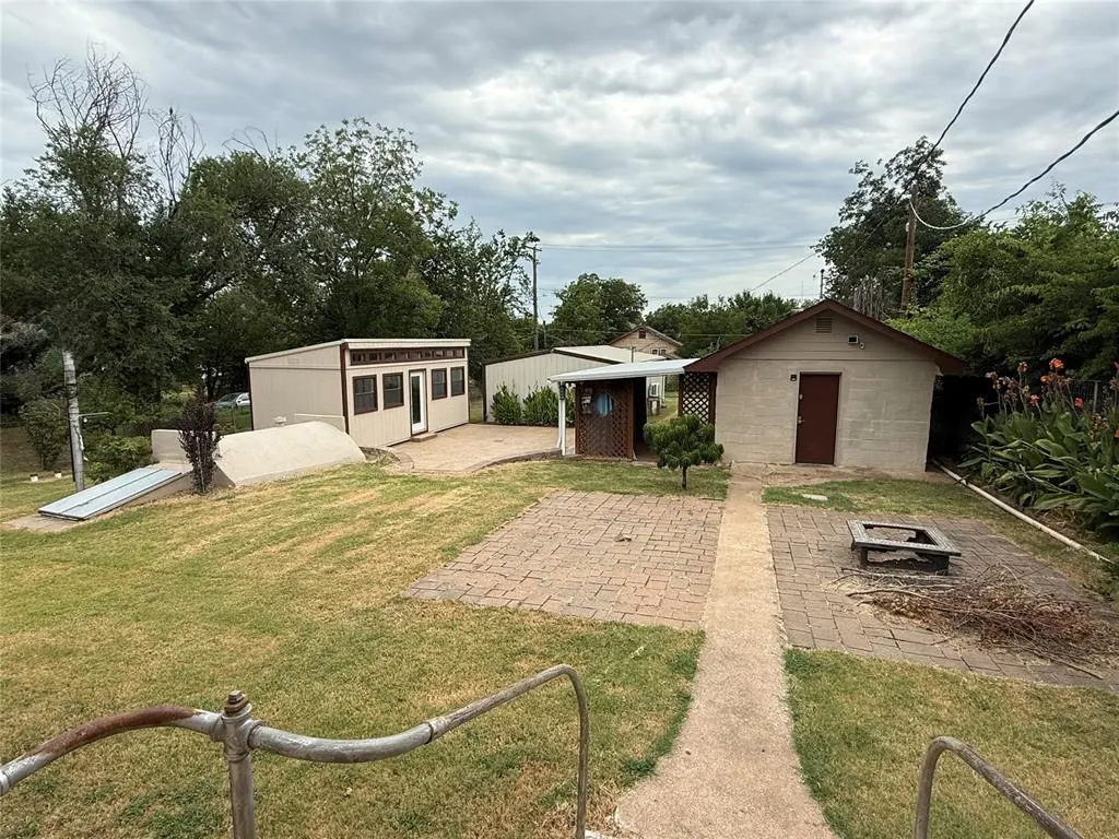 Photo 25 — 417 N University Street, Seminole, OK 74868