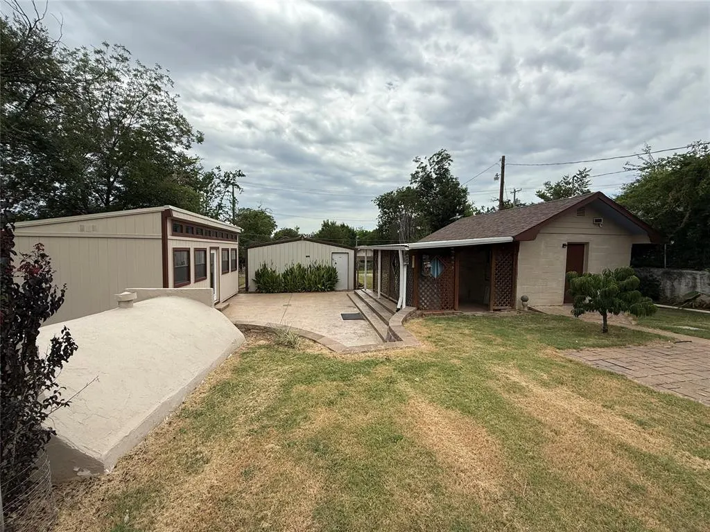Photo 26 — 417 N University Street, Seminole, OK 74868