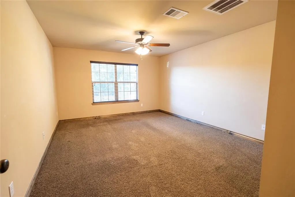 Photo 12 — 9508 SW 27th Street, Oklahoma City, OK 73128