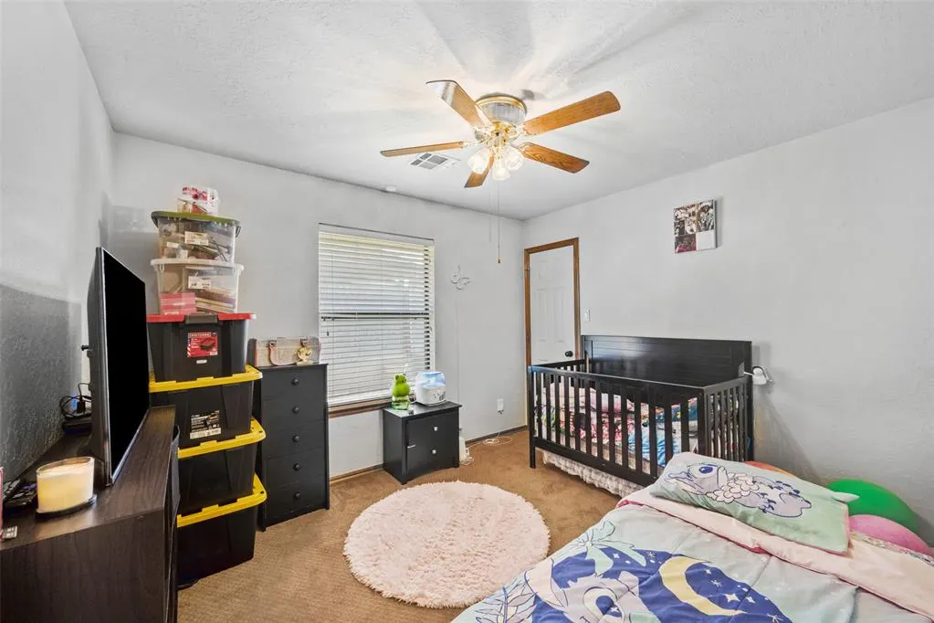 Photo 14 — 427 SW 80TH Street, Lawton, OK 73505