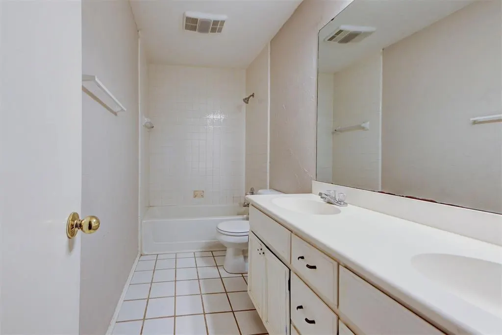 Photo 35 — 6625 NW 135th Street, Oklahoma City, OK 73142
