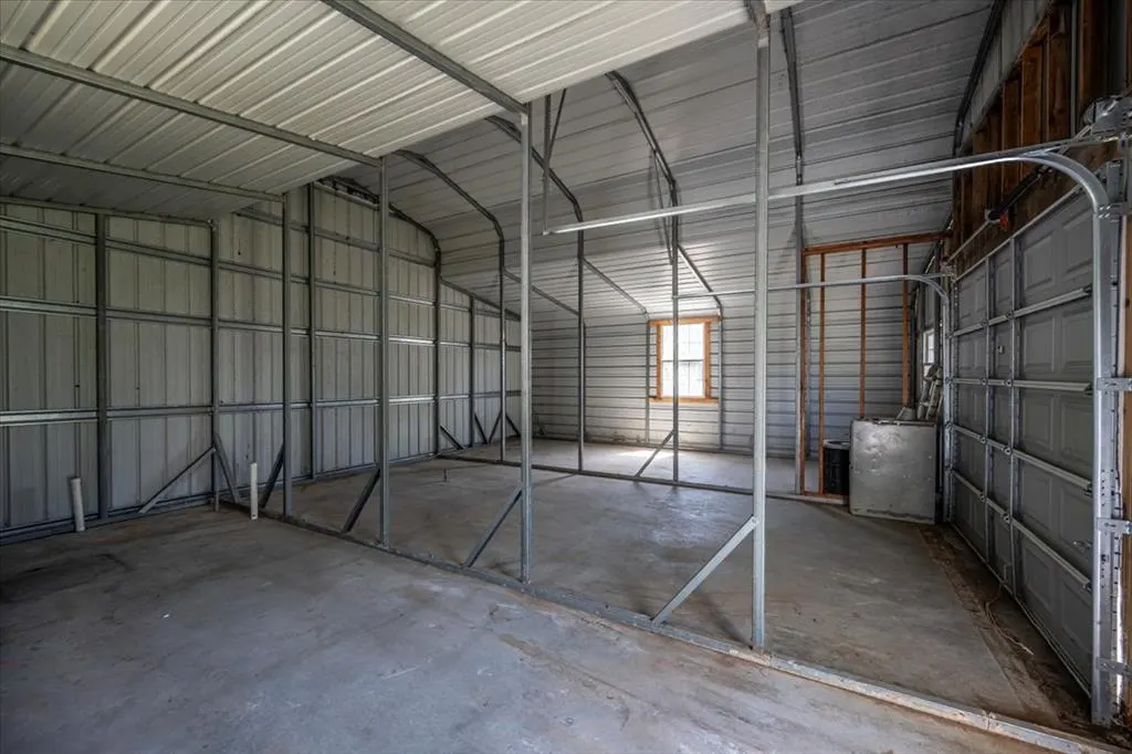 Photo 32 — 601 W Main Street, Tecumseh, OK 74873