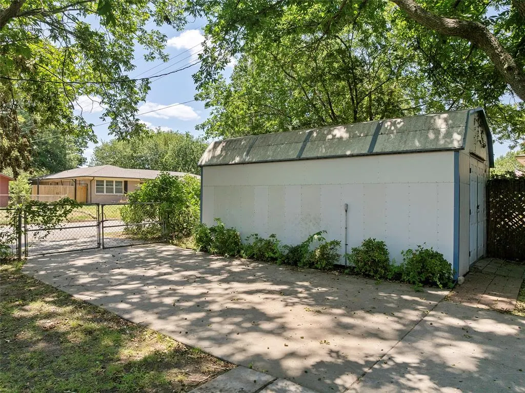 Photo 36 — 2001 NW Robison Street, Ardmore, OK 73401