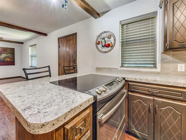 Photo 6 — 1209 N Sterling Avenue, Oklahoma City, OK 73127