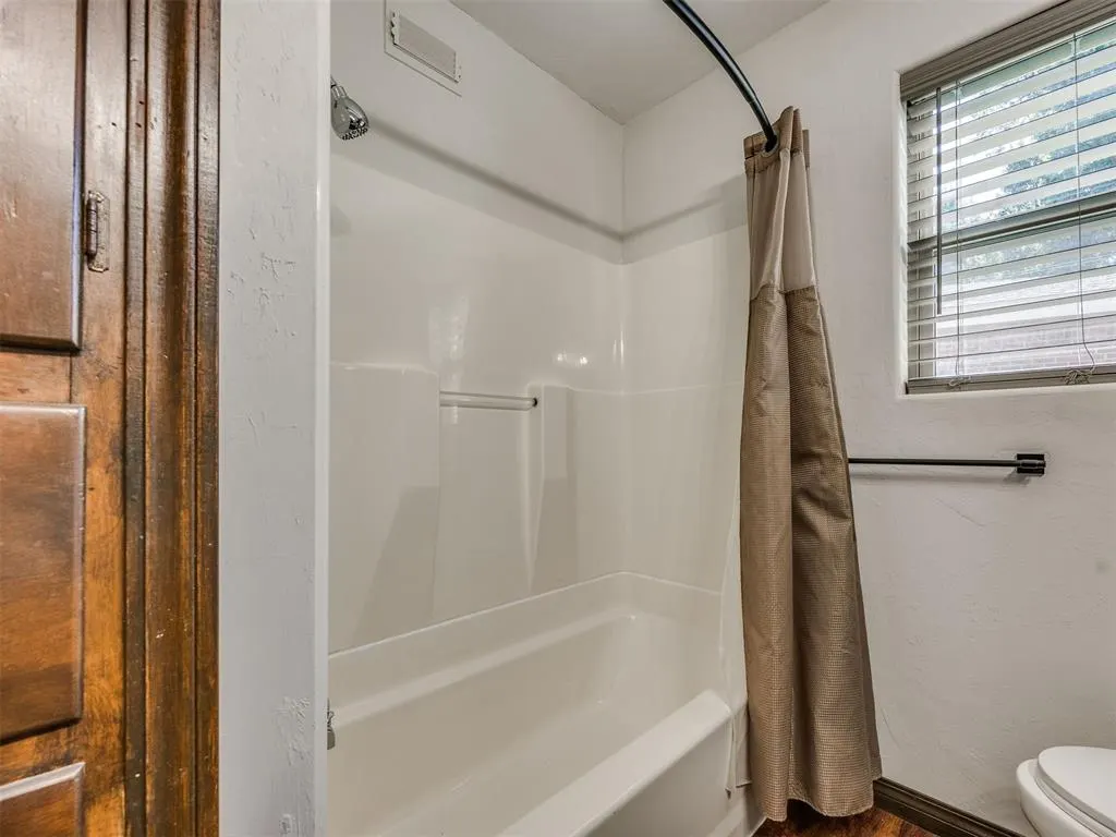 Photo 21 — 1209 N Sterling Avenue, Oklahoma City, OK 73127