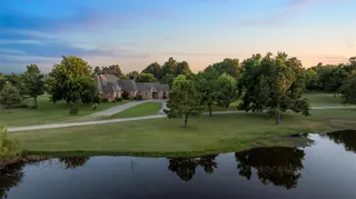 Sold home at 1601 N Dobbs Road