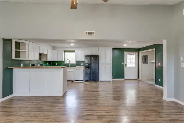 Photo 7 — 9401 Whitebrook Street, Norman, OK 73026