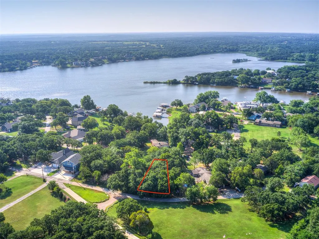 Photo 10 — 49 W Shore Drive, Arcadia, OK 73007