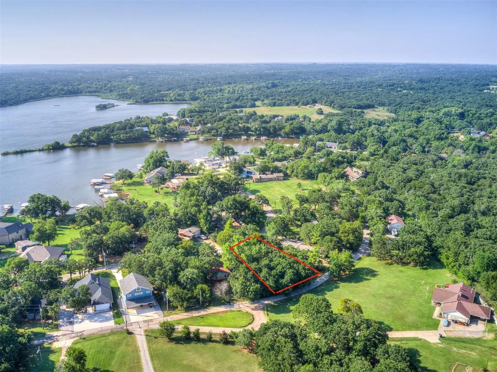 Photo 11 — 49 W Shore Drive, Arcadia, OK 73007