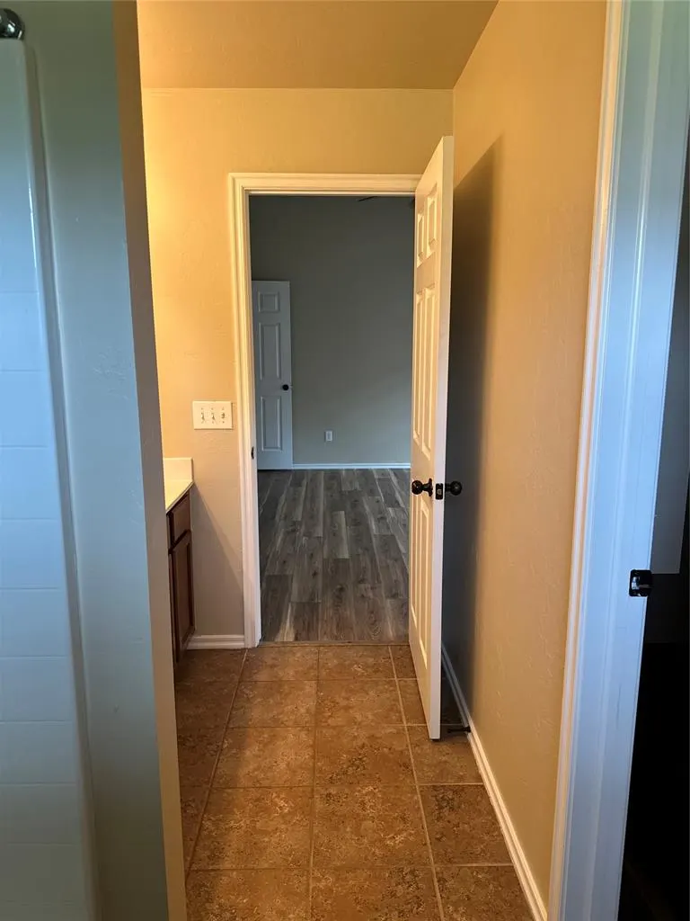 Photo 29 — 8001 John Robert Drive, Oklahoma City, OK 73135