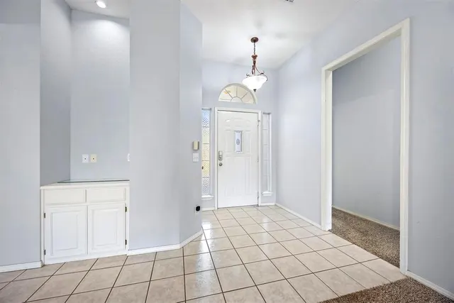 Photo 3 — 9620 Gold Field Place, Oklahoma City, OK 73128
